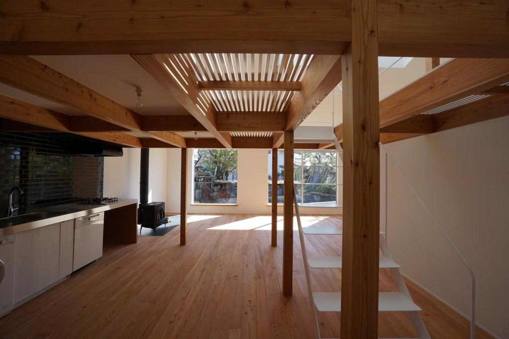 minimal house in japan with a huge dormer 5 1024x682 Minimal House In Japan With A Huge Dormer
