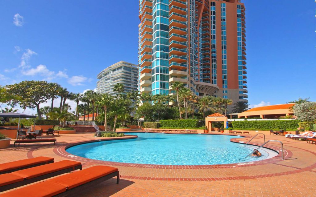 south pointe 1024x640 5 Luxurious Properties you’ll find in Miami