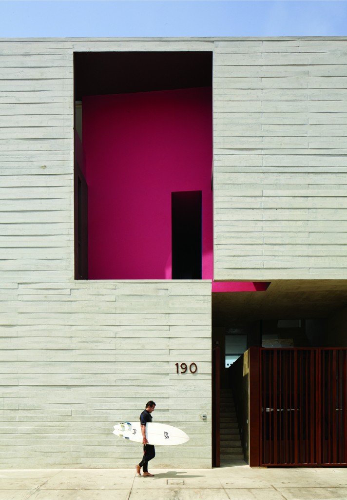 CM6 01 712x1024 How Barclay&Crousse Architects Embellished Peru