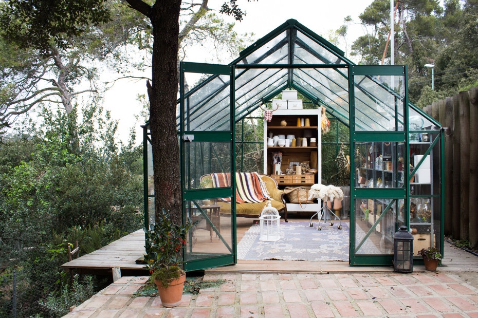 Freunde von Freunden Manuela Sosa 9463 930x619 6 Ways You Can Use A Greenhouse