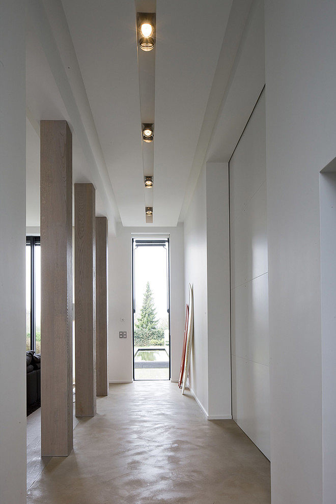 005 modern home guillaume da silva Modern minimalism in France
