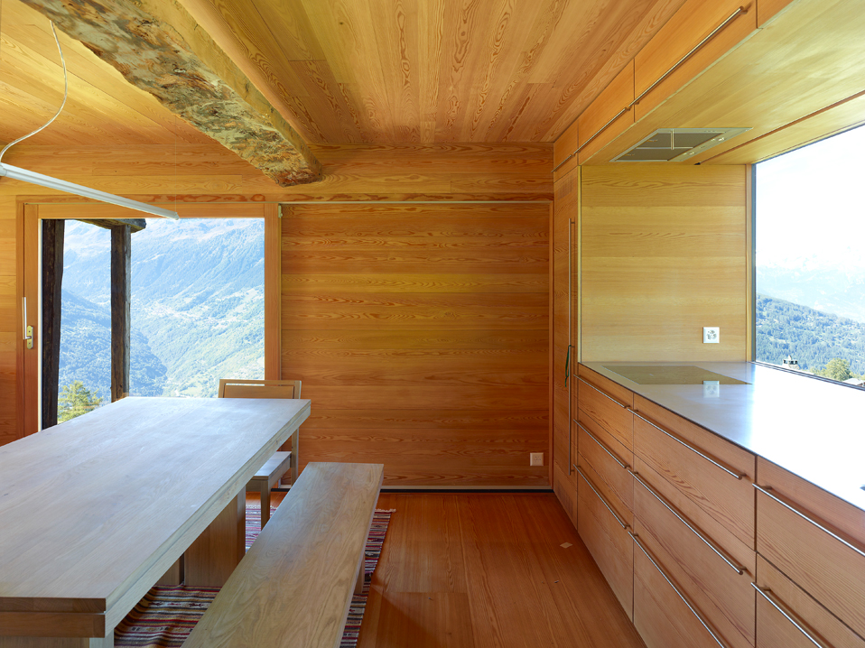dont judge a book by its cover or how s.fabrizzi architects renovated a cottage in the mountains 9 Dont Judge a Book By its Cover Or How S.Fabrizzi Architects Renovated a Cottage In The Mountains