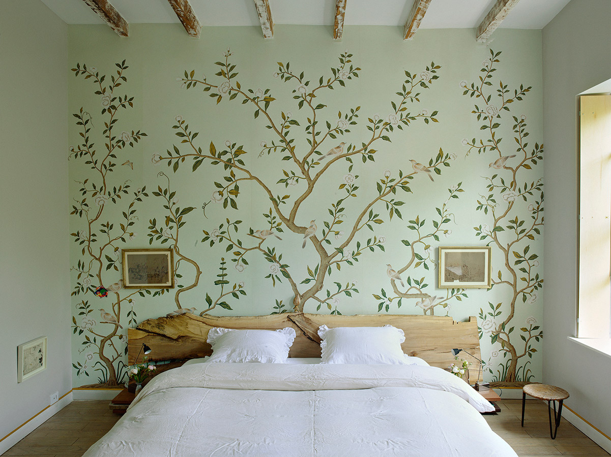 201407 02 large 1 50+ Floral Wallpaper and Mural Ideas
