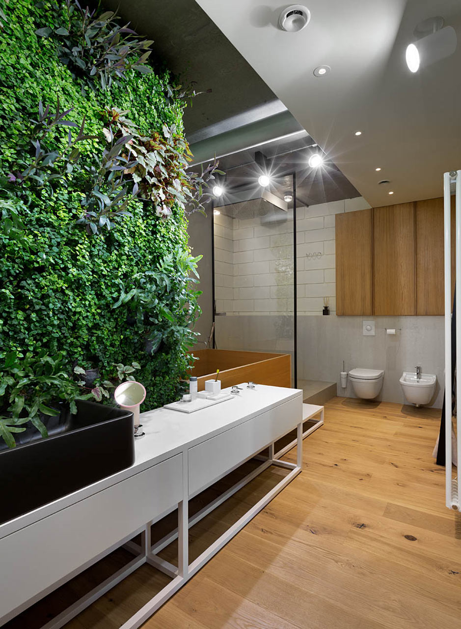 living wall grows in this awesome penthouse 15 Living Wall Grows In This Awesome Penthouse