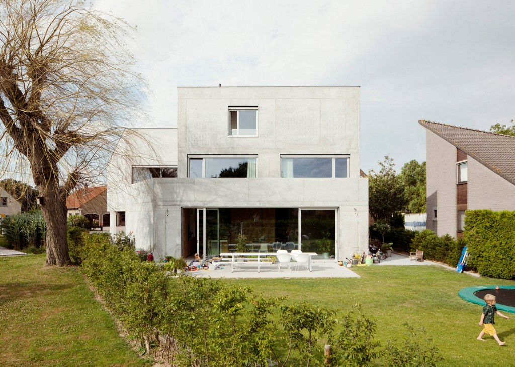 Concrete House By ISM Architecten