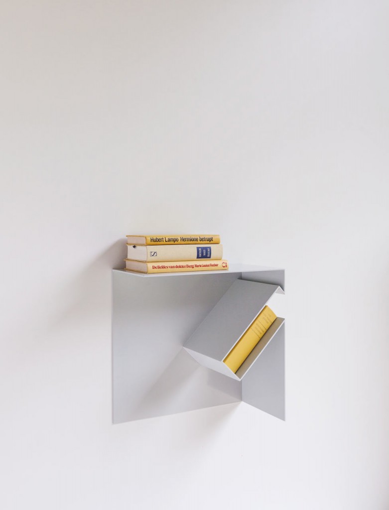 oblique bookshelf by filip janssens 5 781x1024 Oblique Bookshelf By Filip Janssens