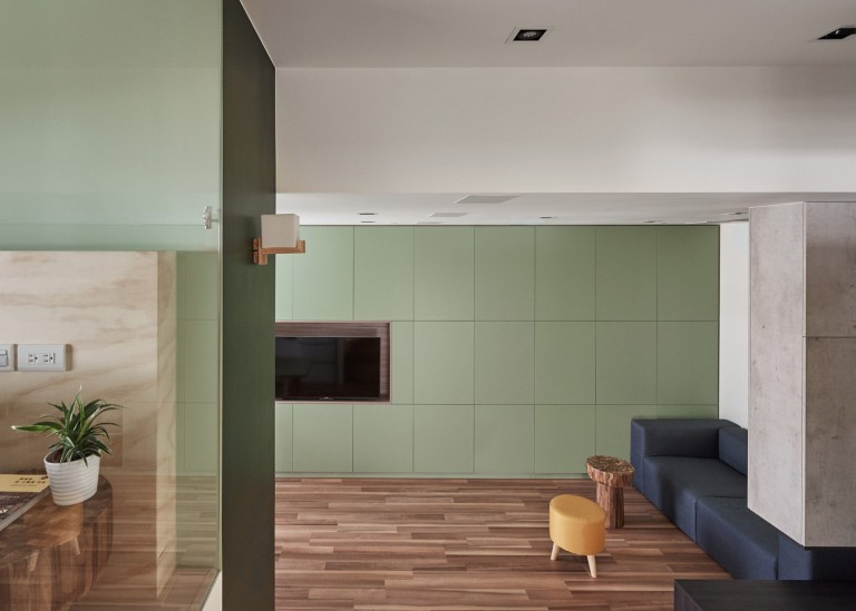 HAO Design Renovates a Compact Apartment in Kaohsiung, Taiwan