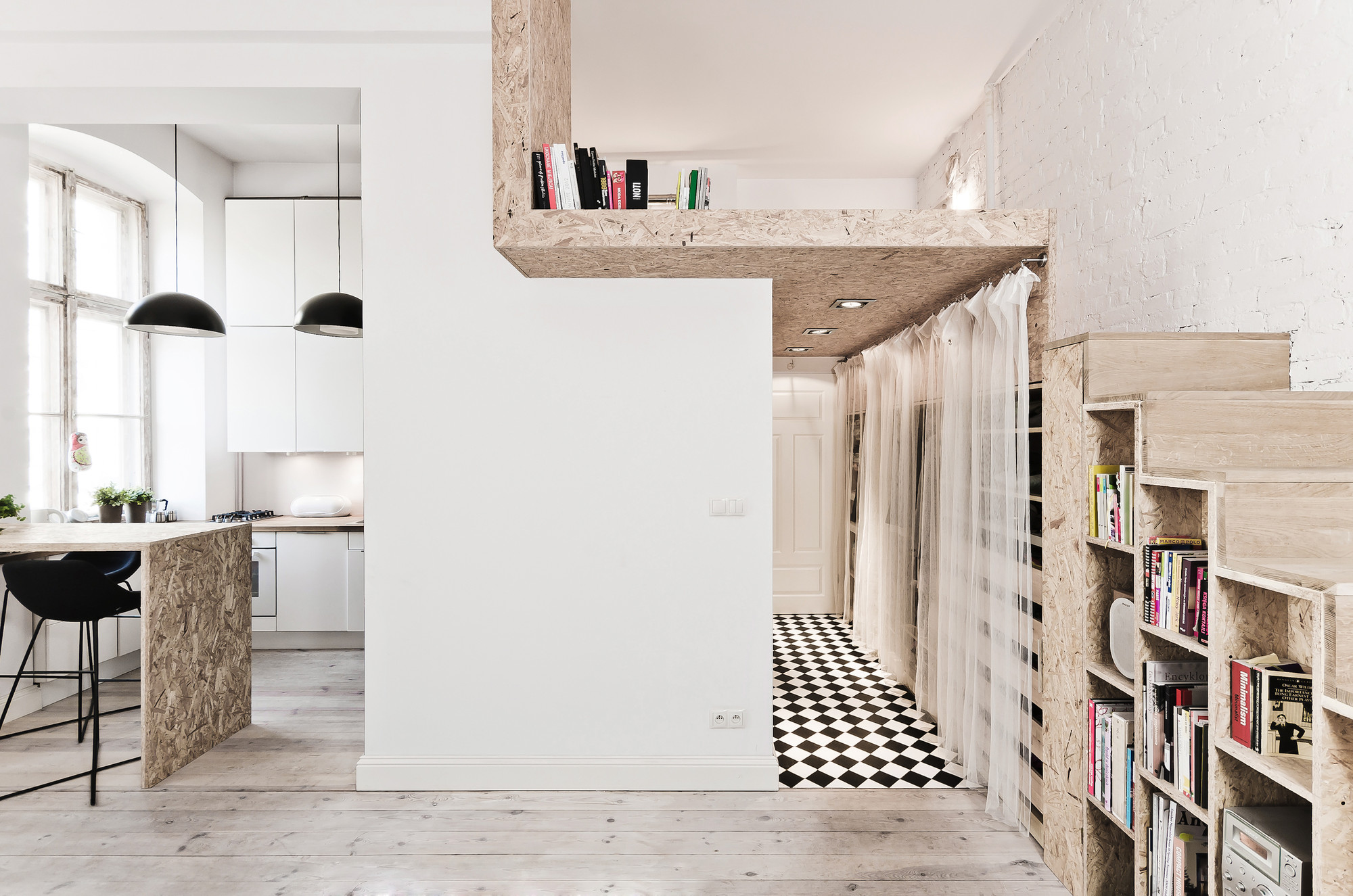 29 sqm 3xa 1 OSB Was Used To Build a Mezzanine in This Tiny 29m² Apartment