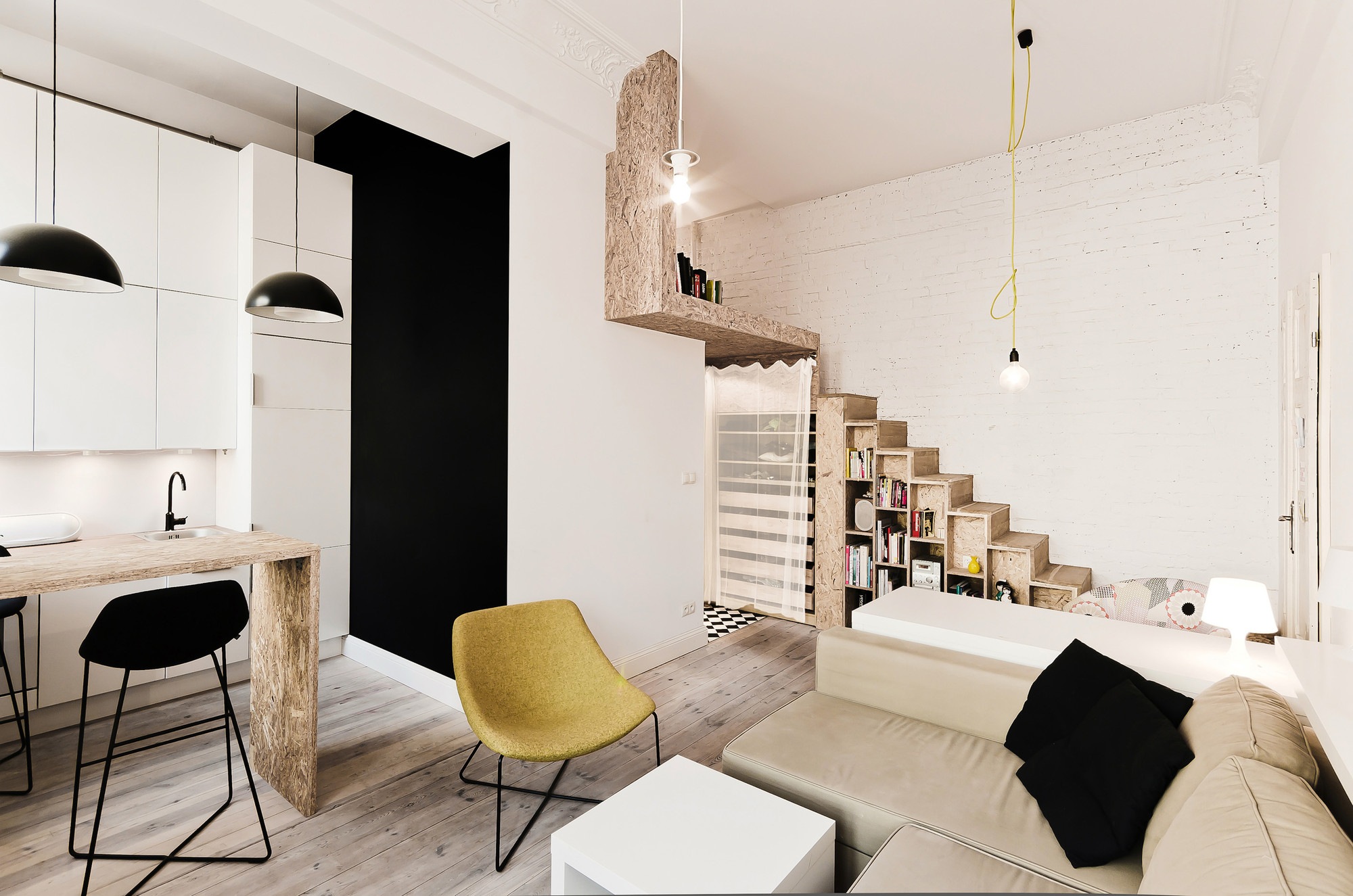 29 sqm 3xa 3 OSB Was Used To Build a Mezzanine in This Tiny 29m² Apartment
