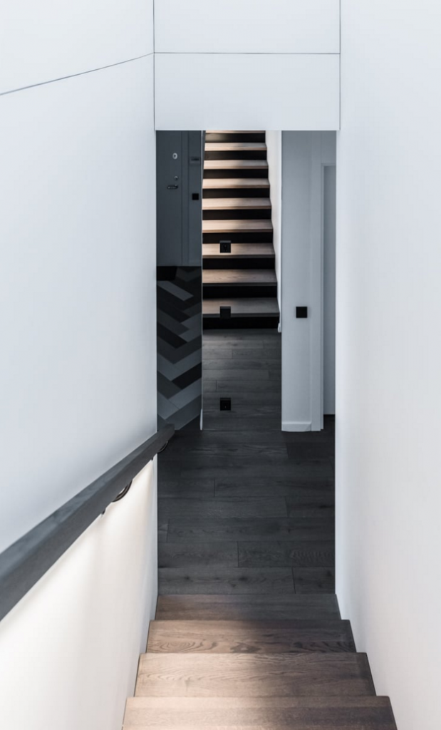 House on Stilts by Dizaino Virtuve