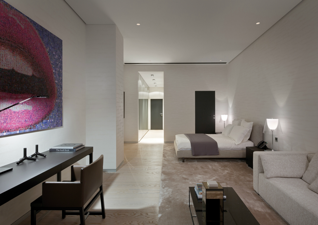 Curated Kiev Penthouse Apartment With Cathedral View Gallery View 46