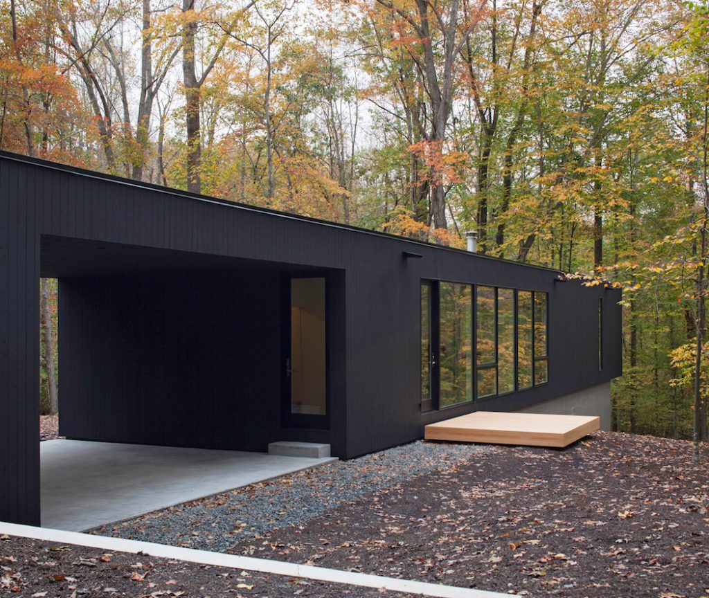 black house hidden in the forest by in situ studio 8 1024x864 Black House Hidden In The Forest By in situ studio