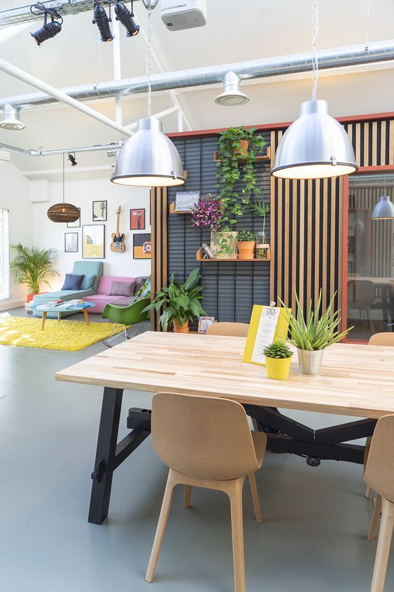 creative co working space paris Using Office Design to Embrace Collaboration