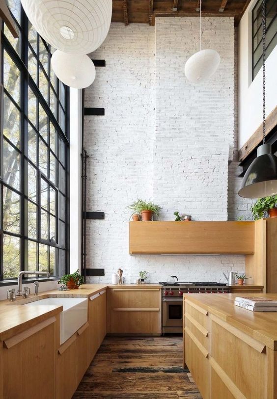 loft kitchen with high ceiling How to Make the Most of High Ceilings