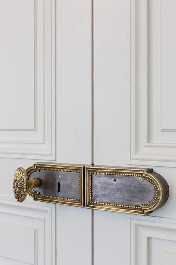 minimalist doors Lost Your Keys? Heres What to Do