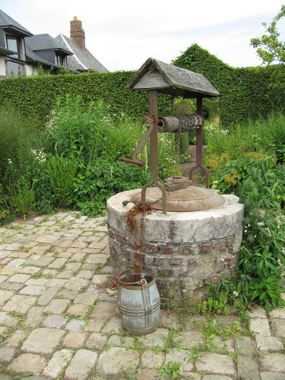 How to build a well for water