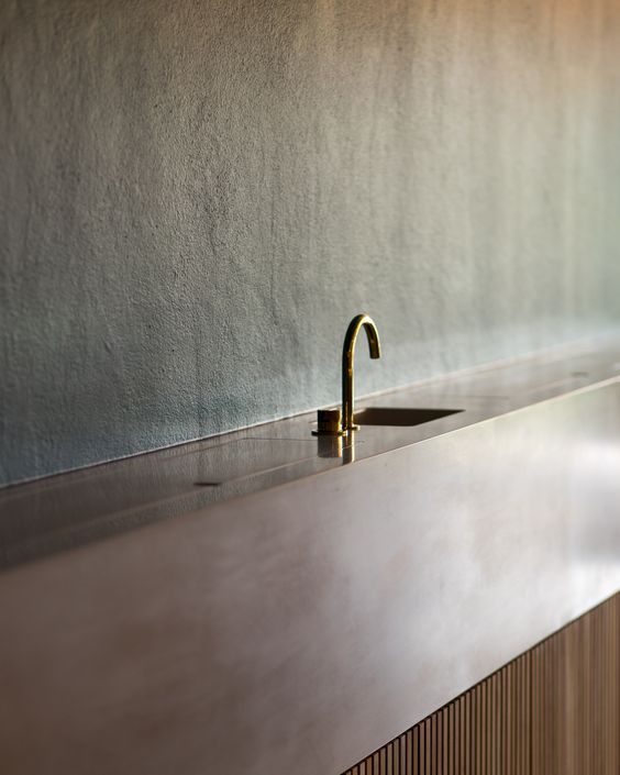 minimalist plumbing 7 Benefits Of Decluttering Your Home
