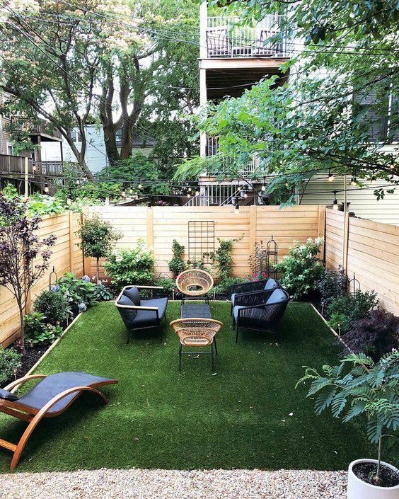 small backyard How to Make Your Backyard Renovating Project a Success