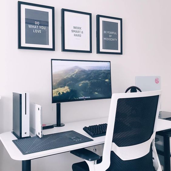 ergonomic workspace Las Vegas Living: Tips to Turn Your Spare Room into an Office