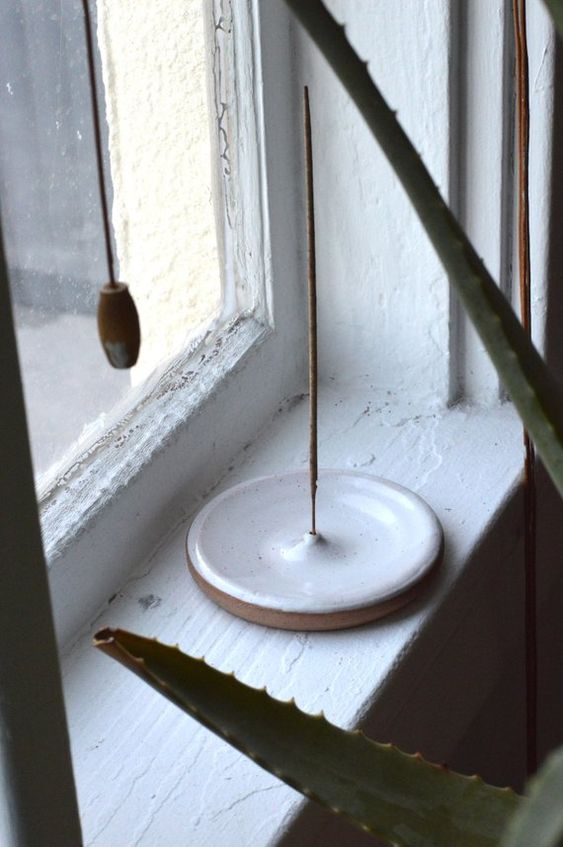 simple handmade white plate Incense holder: 50+ Best Holders You Can Get Right Now