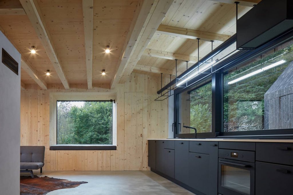 window seat 1024x683 A Cozy Cottage in the Woods by MjöLK Architects