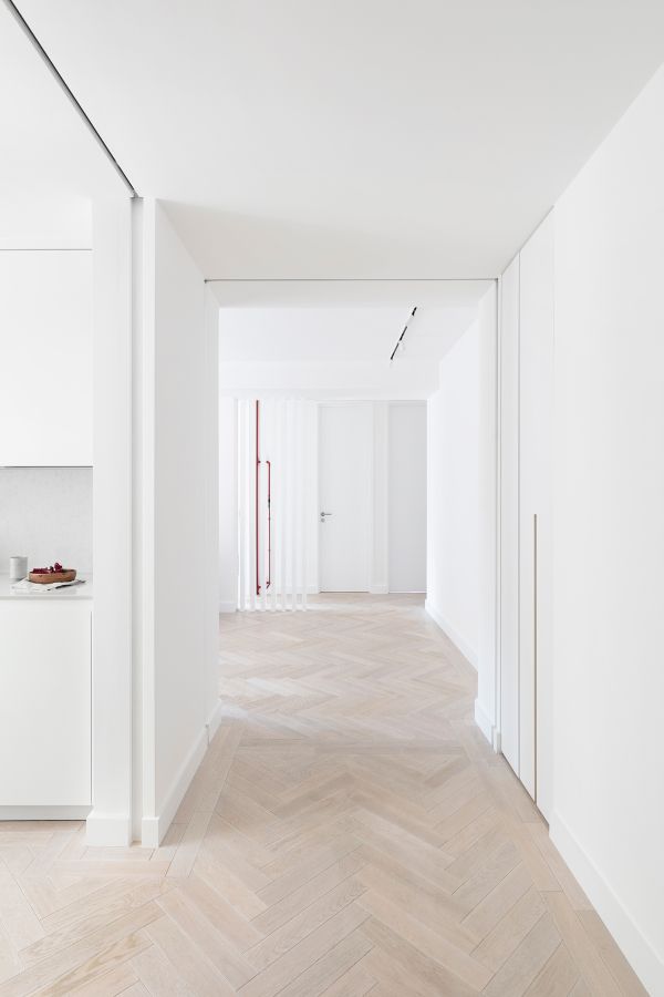 entrance hall An 80sqm Apartment Renovation by Brosh Architects