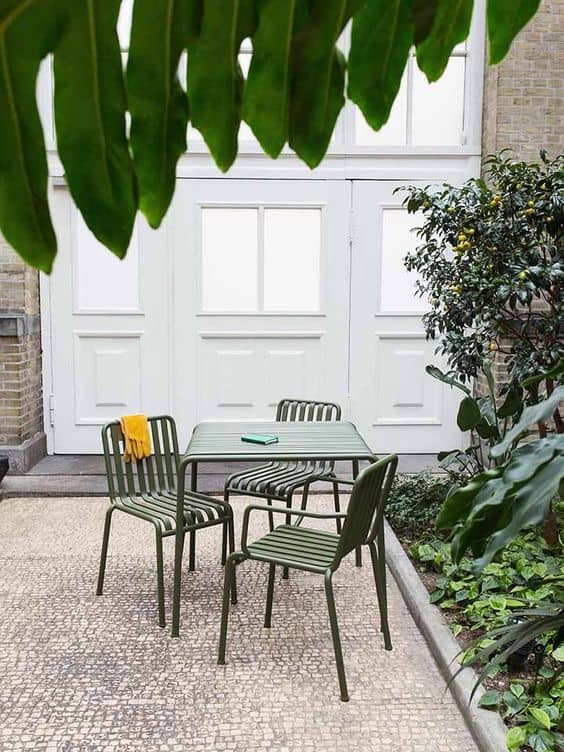 4 Tips To Make Your Outdoor Furniture Last Long