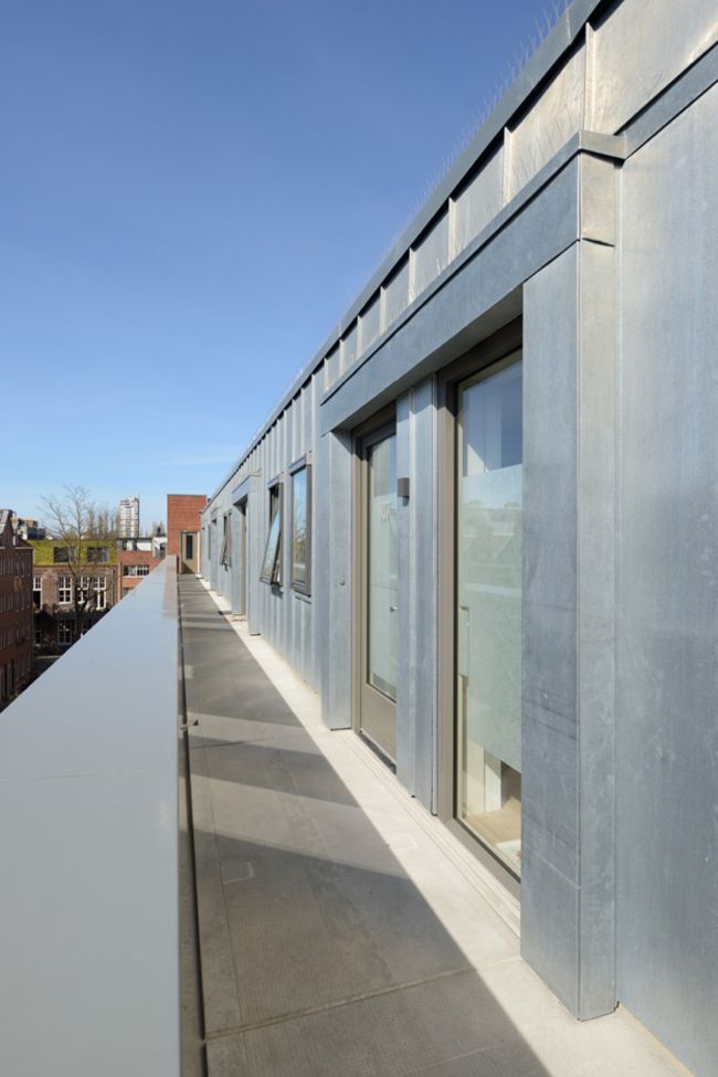 terrace 1 Social Housing Block by M3H Architects