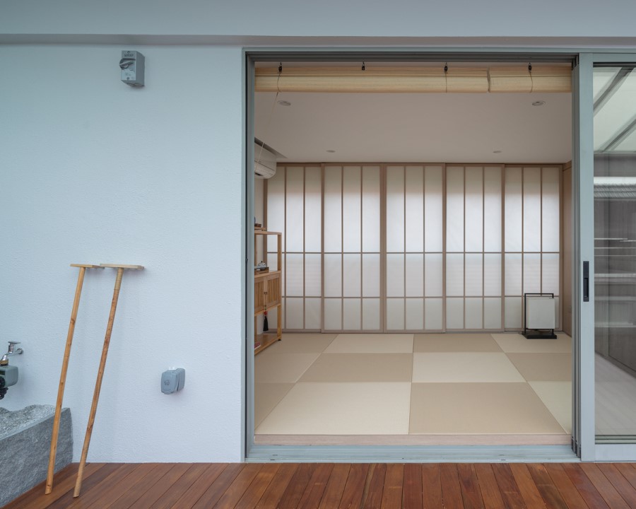 attic tatami room East Coast Avenue by PI Architects