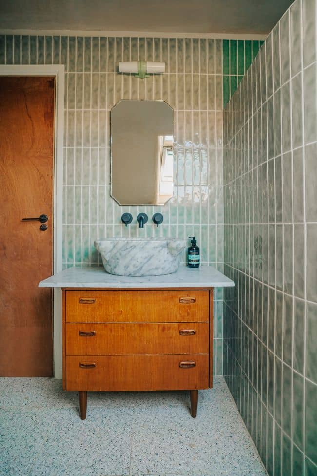 bathroom 1 A Subtle and Beautiful 1950s House Transformation by Atelier Ochre