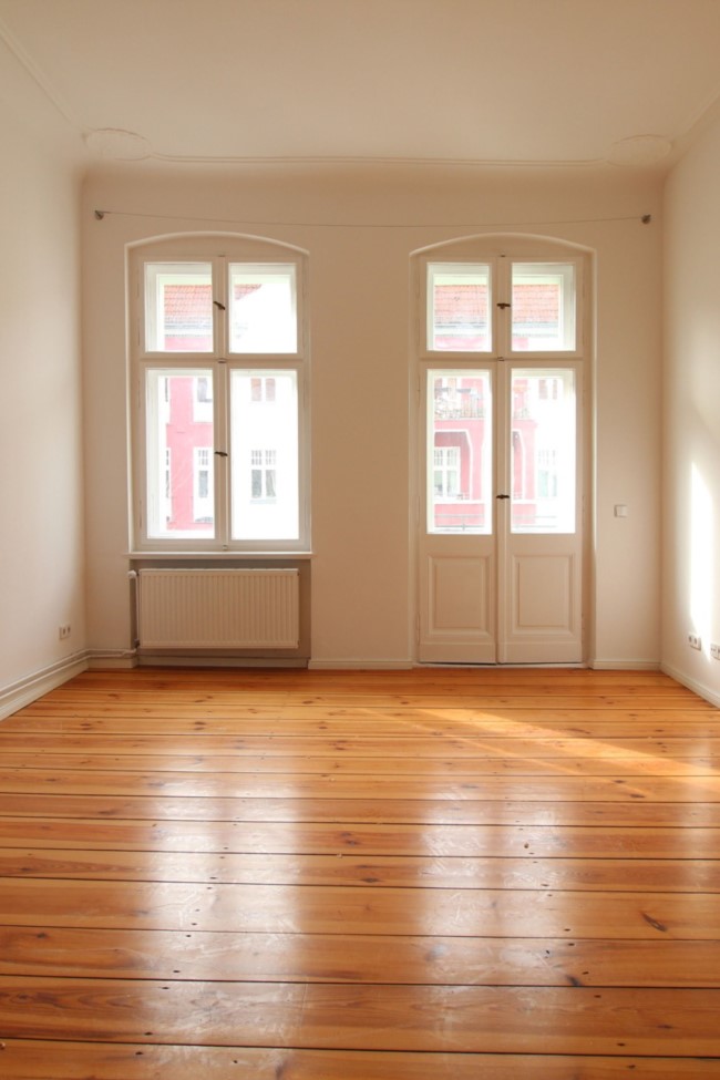 beautiful minimalist room Everything You Need to Know About Moving Between Atlanta & LA