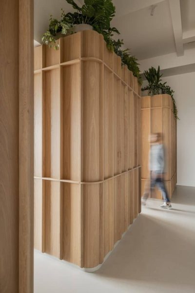 Bureau Fraai Added Free-Standing Oak Volumes to This Luxurious Penthouse