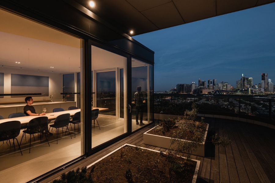 terrace Bureau Fraai Added Free Standing Oak Volumes to This Luxurious Penthouse