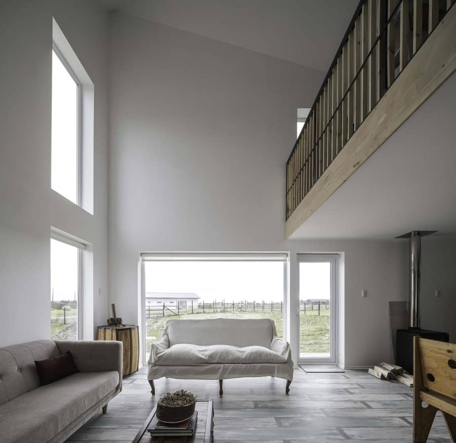 interior Ridge House by Estudio Diagonal Architects