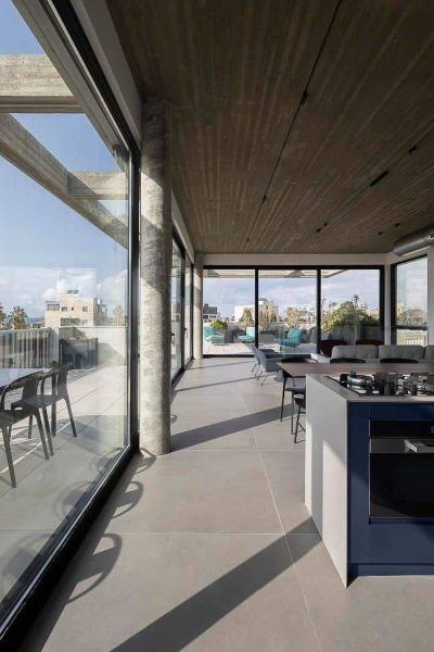 Bet Galim Duplex by Erez Shani Architecture