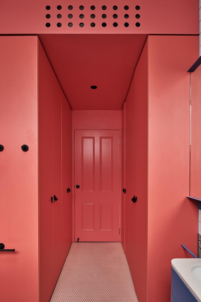 bathroom corridor Urban Densification: A Home of Flexibility and Charm by FIGR Architecture