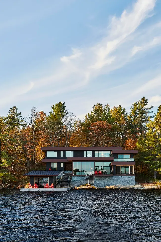 Preserving Nature’s Beauty: Altius Architects’ Renewal of Scarcliffe Cottage