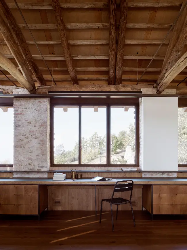 %name Renewing Italian Heritage: Jonathan Tuckey Designs Remarkable Cascina Project