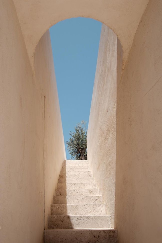 external stairs linked to the rooftop from the terrace twentyfour: A Fusion of Tradition and Modernity in Rabat, Malta